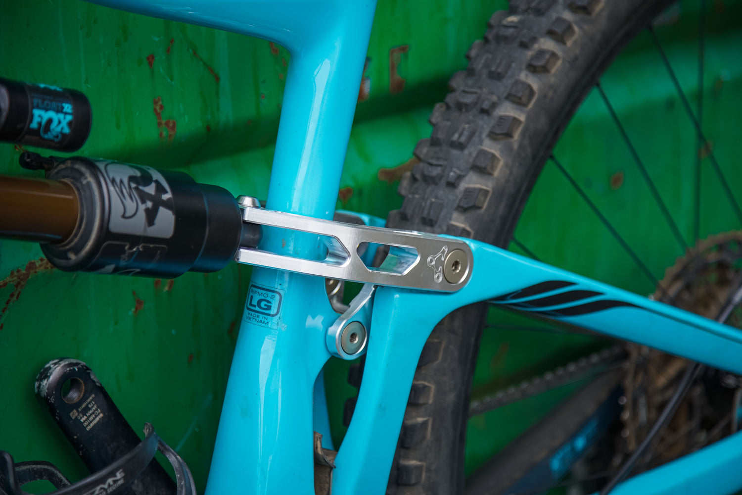 Ibis Linkages