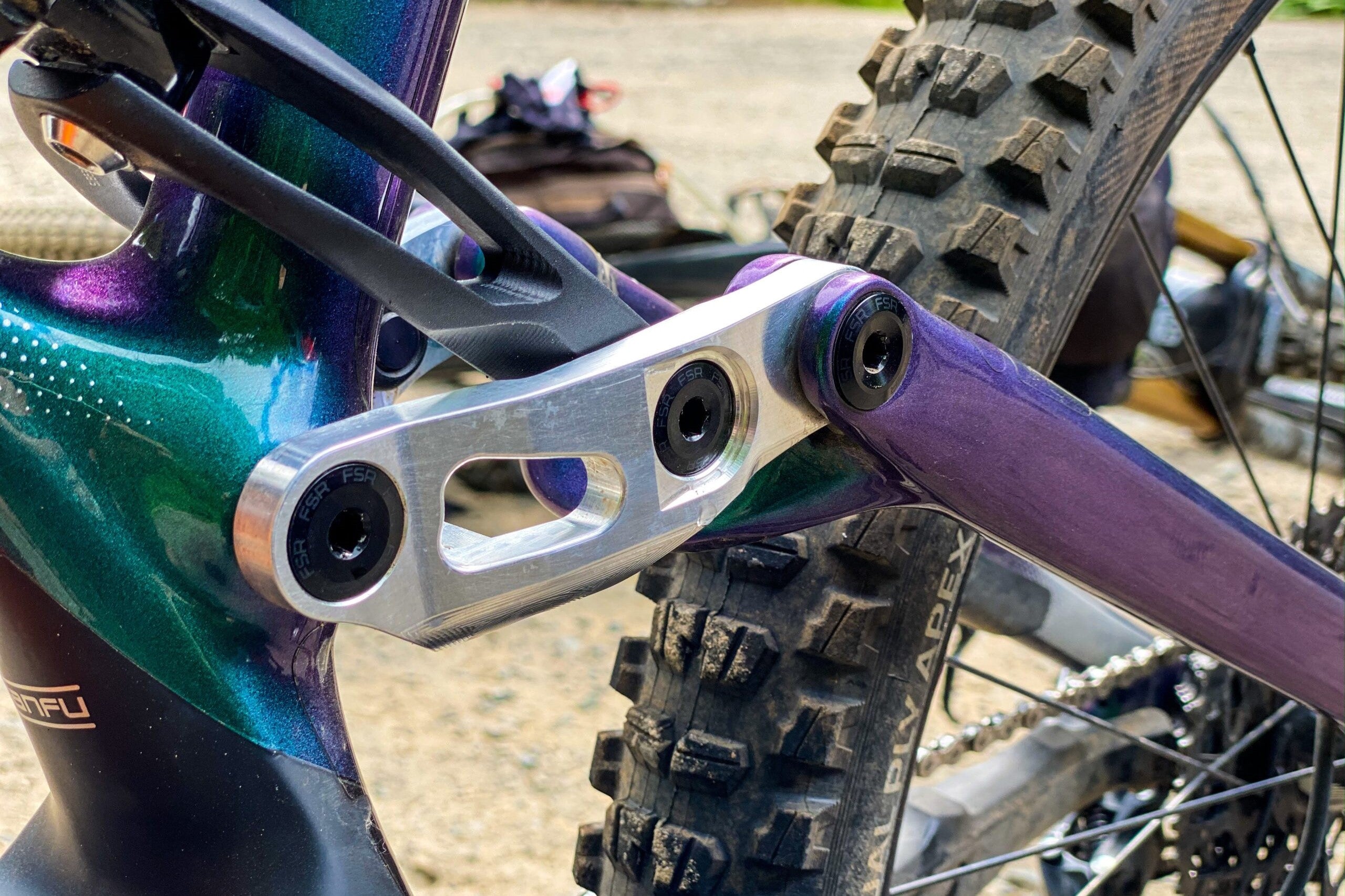 Specialized Linkages